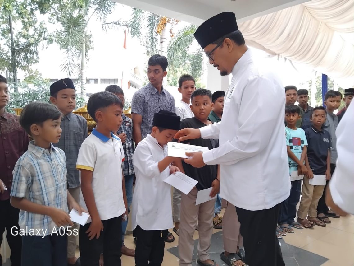 IPHI Aceh Santuni 50 Yatim