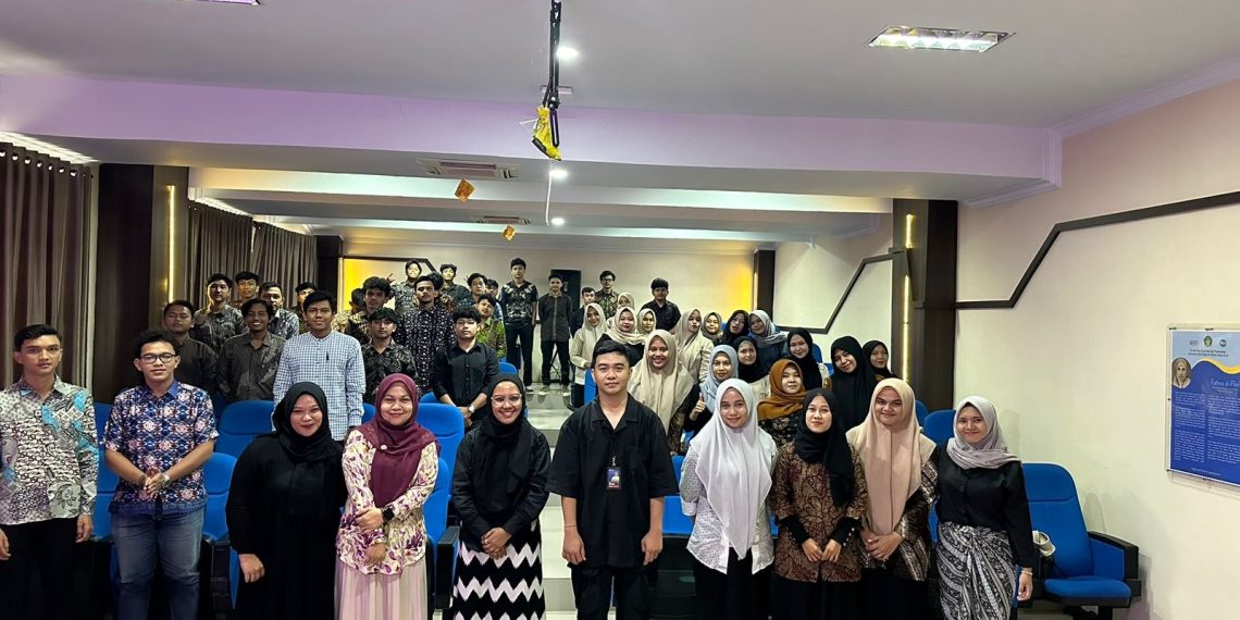 MENDISKUSIKAN INTERSEKSIONALITAS DALAM ISU GENDER DAN KEADILAN SOSIAL ACEH