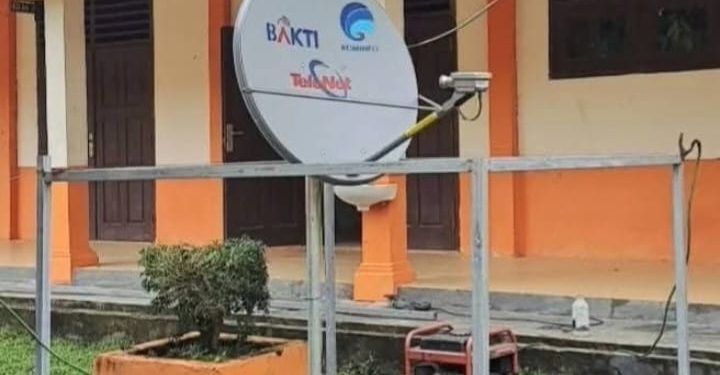 Keminfo Bantu Jaringan Internet Bakti di Sekolah Tepencil dan Desa Alue Keujrun Aceh Selatan - 0778d02e e6b2 458f af9f 143827ba2afb | Aceh Selatan | Potret Online