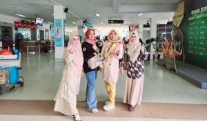 Empat Srikandi Pidie Jaya Ikuti Festival Pantun Nusantara di Jakarta - 5489702e fded 4652 9565 10d115bd708e | Aceh | Potret Online