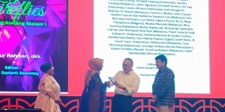 Pidato Kebudayaan Fadlizon:  Negara Memajukan Kebudayaan Indonesia di Tengah Peradaban Dunia - db9a15b5 6e17 4289 9eb0 51de974b6f0b | Budaya | Potret Online