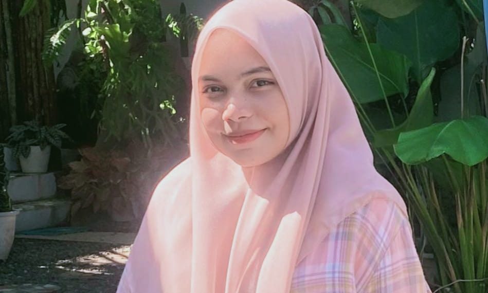 Badut Kecil di Sudut Kota,Sebuah Potret Kehidupan Anak yang Terabaikan