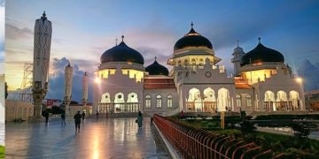 Monolog: Di Bawah Kubah Baiturrahman - 6ea07795 1578 46f1 b93b 882ad7ce9c98 | POTRET Budaya | Potret Online