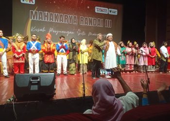 Dihadiri Duta Besar Kuwait, Pertunjukkan Mahakarya Randai III Siti Manggopoh Sukses dan Memukau