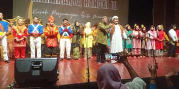 Dihadiri Duta Besar Kuwait, Pertunjukkan Mahakarya Randai III Siti Manggopoh Sukses dan Memukau