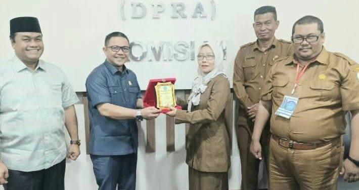 Terkait Insentif, ATAS Provinsi Aceh Temui Komisi VI DPRA - 9c909ae6 9473 4fac 8131 a0984435b34a | Pendidikan | Potret Online