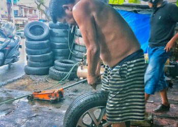 Kisah Bocornya Ban dan Heroisme Tersembunyi