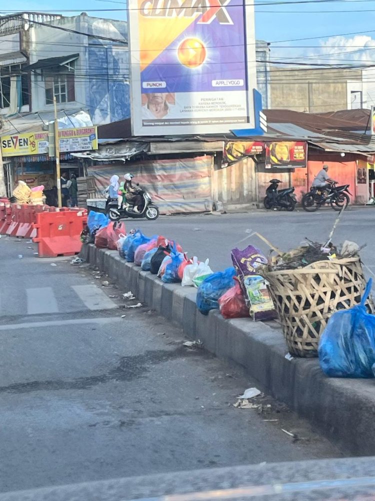 Soal Essay, Pilihan Cerdas Yang Mencerdaskan | Potret Online