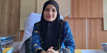 Della Surya - 20240502_Della Rianadita Direktur RSUD Depati Hamzah | Artikel | Potret Online