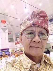 Ziarah Kubur Untuk Memperoleh Kenyamanan dan Ketenteraman Batin - 96702e2a 05af 4cbb 87f6 21959e7921a5 | POTRET Budaya | Potret Online