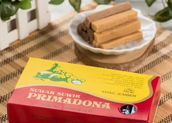 Mencicipi Jajanan Jadul “Suwar -Suwir” Hingga Makan Malam di Warung “Bu Ony”