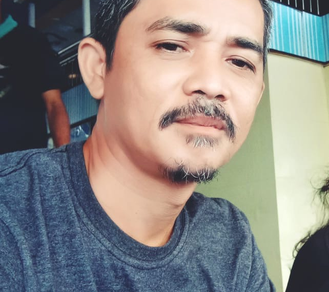 Puisi-Puisi Safri Naldi