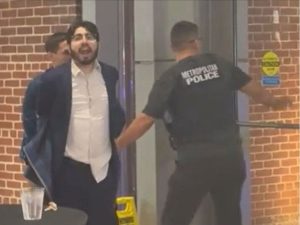 Aaron Bushnell and Elias Rodriguez: The Death of Western Morality - 162169bd0565e38e45c00cc0bef8d845 | Artikel | Potret Online