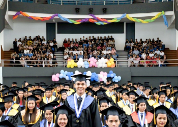 Wisuda Siswa, Antara Tradisi dan Beban Orangtua