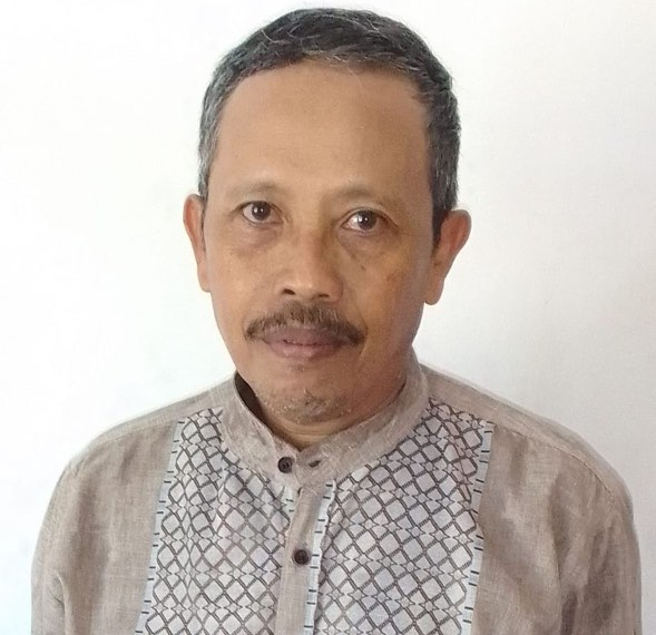 Puisi-Puisi Hari Tua, Gimien Artekjursi