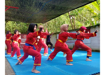 Mustika Segu: Menempa Generasi Muda lewat Pencak Silat dan Karakter
