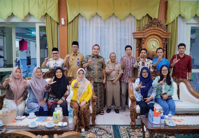 Jari-Jari yang Tak Pernah Diam: Silaturahmi Satupena Blora dengan Bunda Literasi