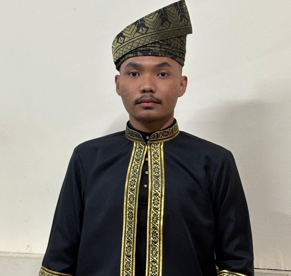 Puisi-Puisi Al-Azim Effendi