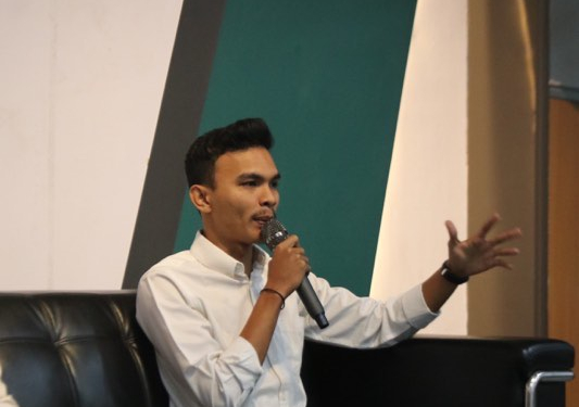 Ada Apa dengan Kampus itu?