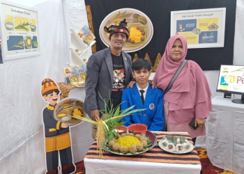 Kala Soeryadarama Isman Pamerkan Tradisi “Peusijuek”