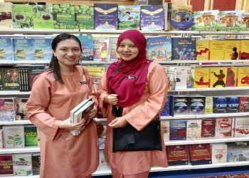 A Book in Hand Is Worth a Thousand on a Pen Drive