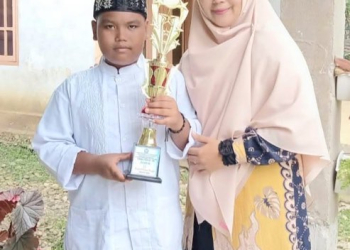 Ketika Sang Muazzin dan Juara Pidato Telah Pergi untuk Selamanya