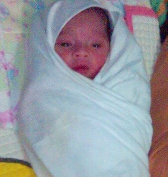 Ketika Kami Menjadi Orang Tua: Kisah Kelahiran Anak Pertama di Tengah Keterbatasan