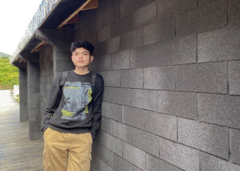 Cahaya Kecil Bernama Apis