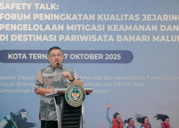 Menjaga Keselamatan Wisatawan Bahari