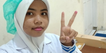 Senja Kala Hujan Turun - bede7ca0 228e 46a3 ad78 a421dd418e25 | Puisi | Potret Online