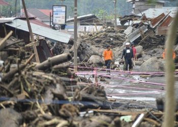 Inisiasi Gerakan Pemulihan Pasca Banjir Bandang
