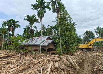 Bumi Aceh Lon Sayang, Ketika Banjir Menghapus Jejak