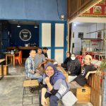 Perempuan di Warung Kopi - IMG_3472 | Artikel | Potret Online