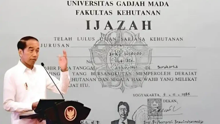 Sidang Ijazah Jokowi Ditunda Lagi, Bukti Penggugat Belum Valid