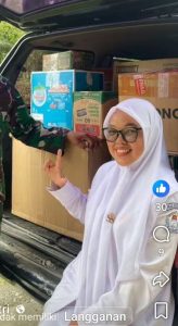 Puisi-Puisi Cut Putri Dinata - fcb753e0 2b6a 4caa 9af6 ee08431567ba | Antologi Puisi | Potret Online