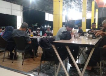 Esensi Warung Kopi Aceh: Dari Tempat Nongkrong Menjadi Lahan Bisnis Modern.