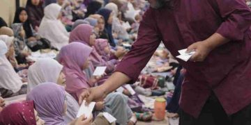 Salat Tarawih di Sumenep Madura Dikasih Uang Rp300 Ribu per Jamaah - 9734cadc 36a7 440f 9d00 966243a9eba4 | Artikel | Potret Online