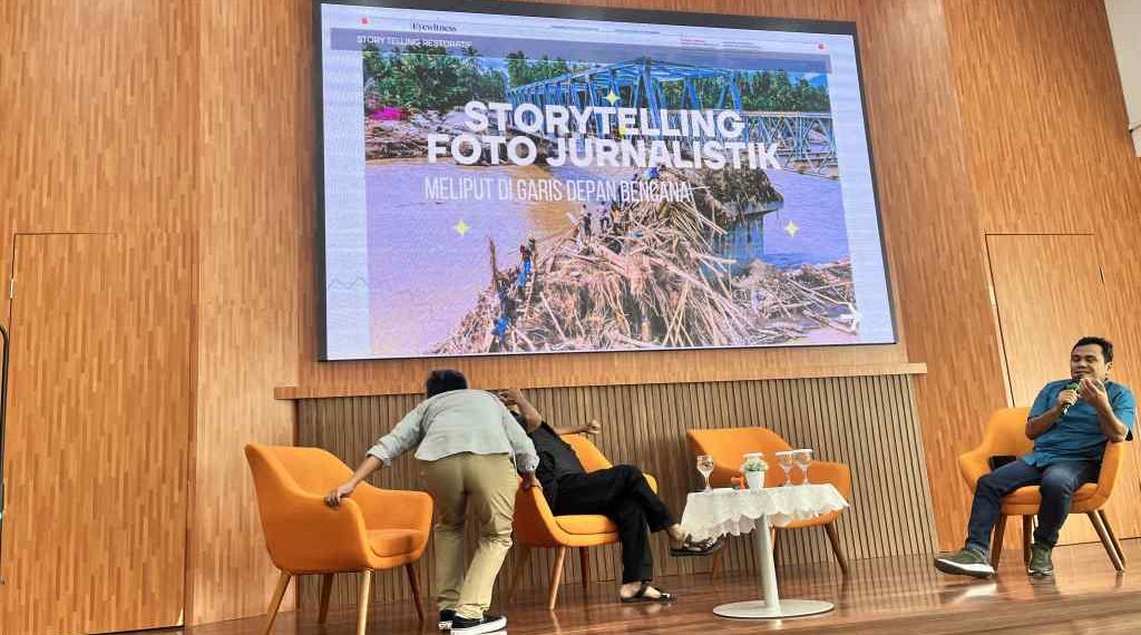 Melukis Kata itu Seperti Apa?