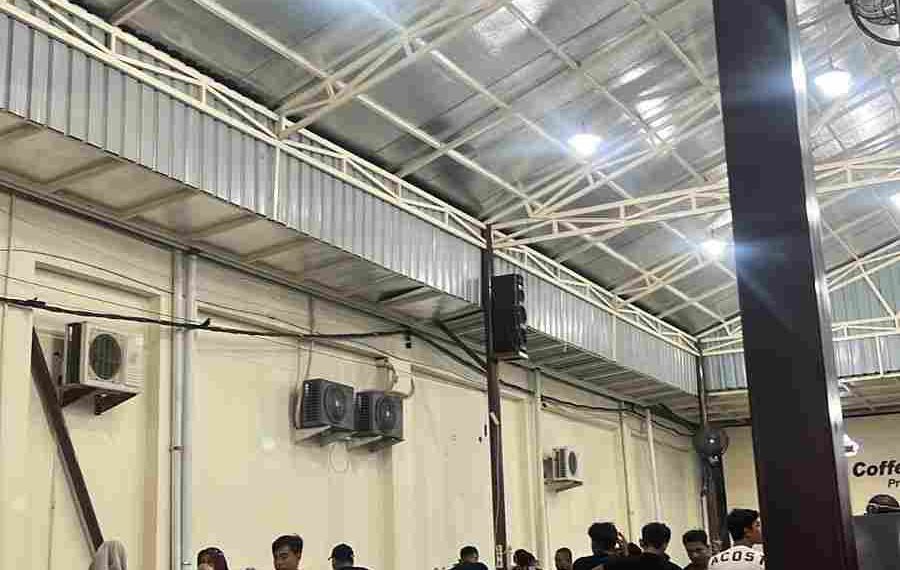 Mahasiswa Warung Kopi Abad 21 di Aceh