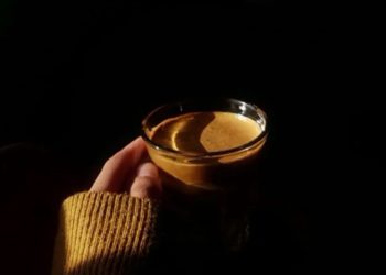 Pada Secangkir Cinta