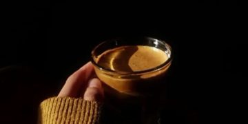 Pada Secangkir Cinta