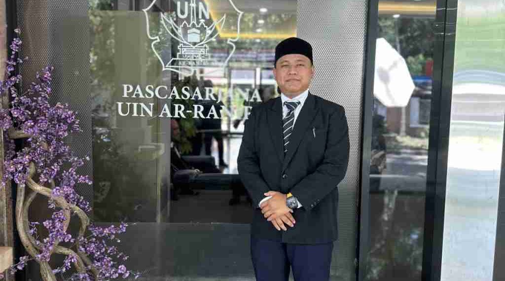 Menjadi Insan Bertasawuf