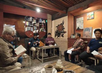 Tadarus Buku Epistemologi Moksa Para Naga di Tengah Dunia yang Kian Retak