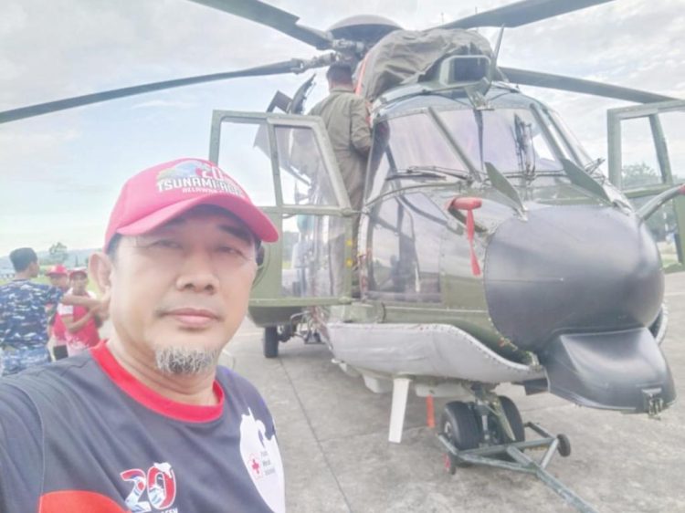 Emak Mananti Lebaran | Potret Online