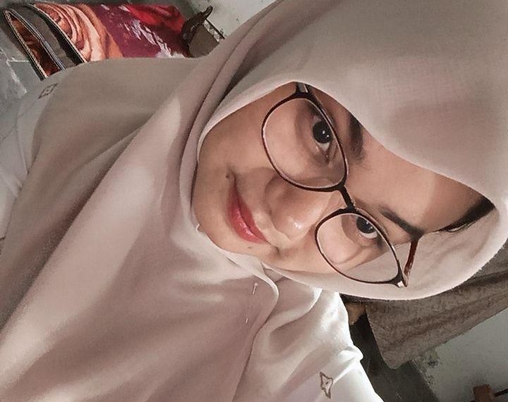 Serangkai Puisi Putri Nanda Roswati