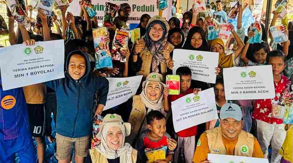 Air Mata Kemanusiaan di Tanah Rencong - b6289e1a eb61 415d 94ae e0fc6df54356 | #Korban Bencana | Potret Online