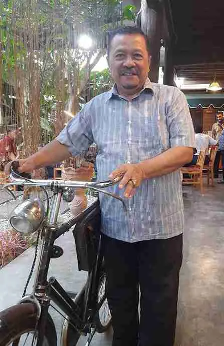 DD16A688-2891-410B-8EA4-25FD2EF446D9_11zon