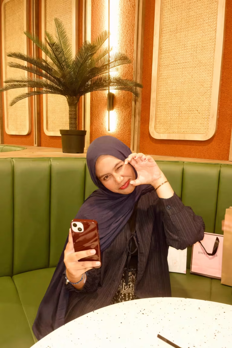 Normalisasi “Chatting” Tanpa Batas: Pergeseran Makna Khalwat di Era Digital