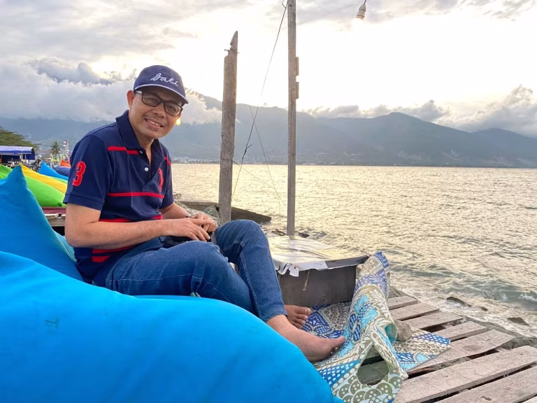 8  Mindset Orang Biasa yang Jalannya Lebih Jauh dari  Orang  yang Merasa  Pintar