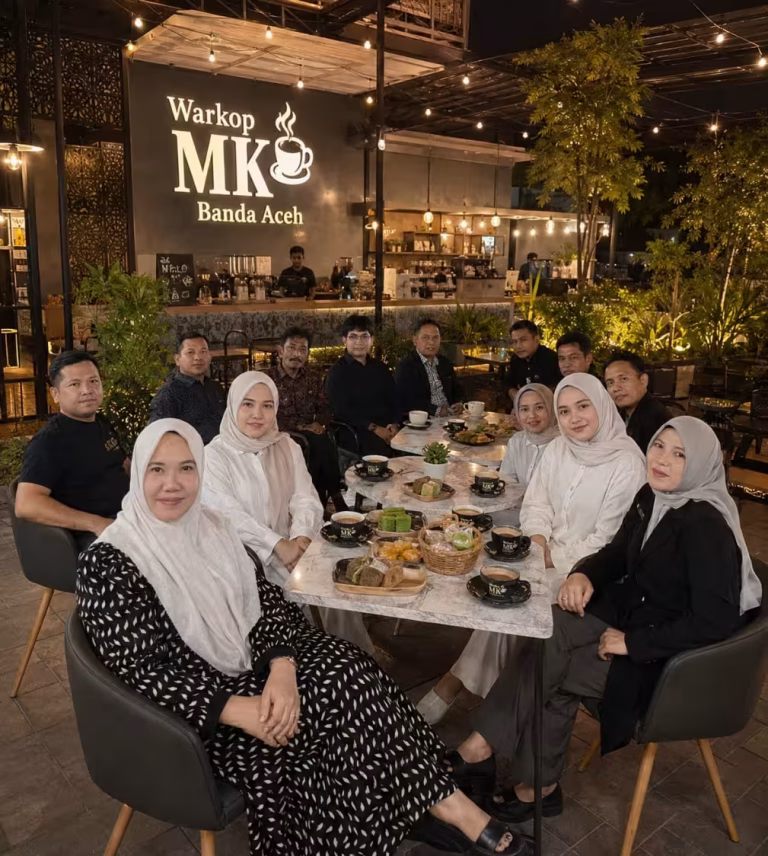 Menumbangkan Menara Gading